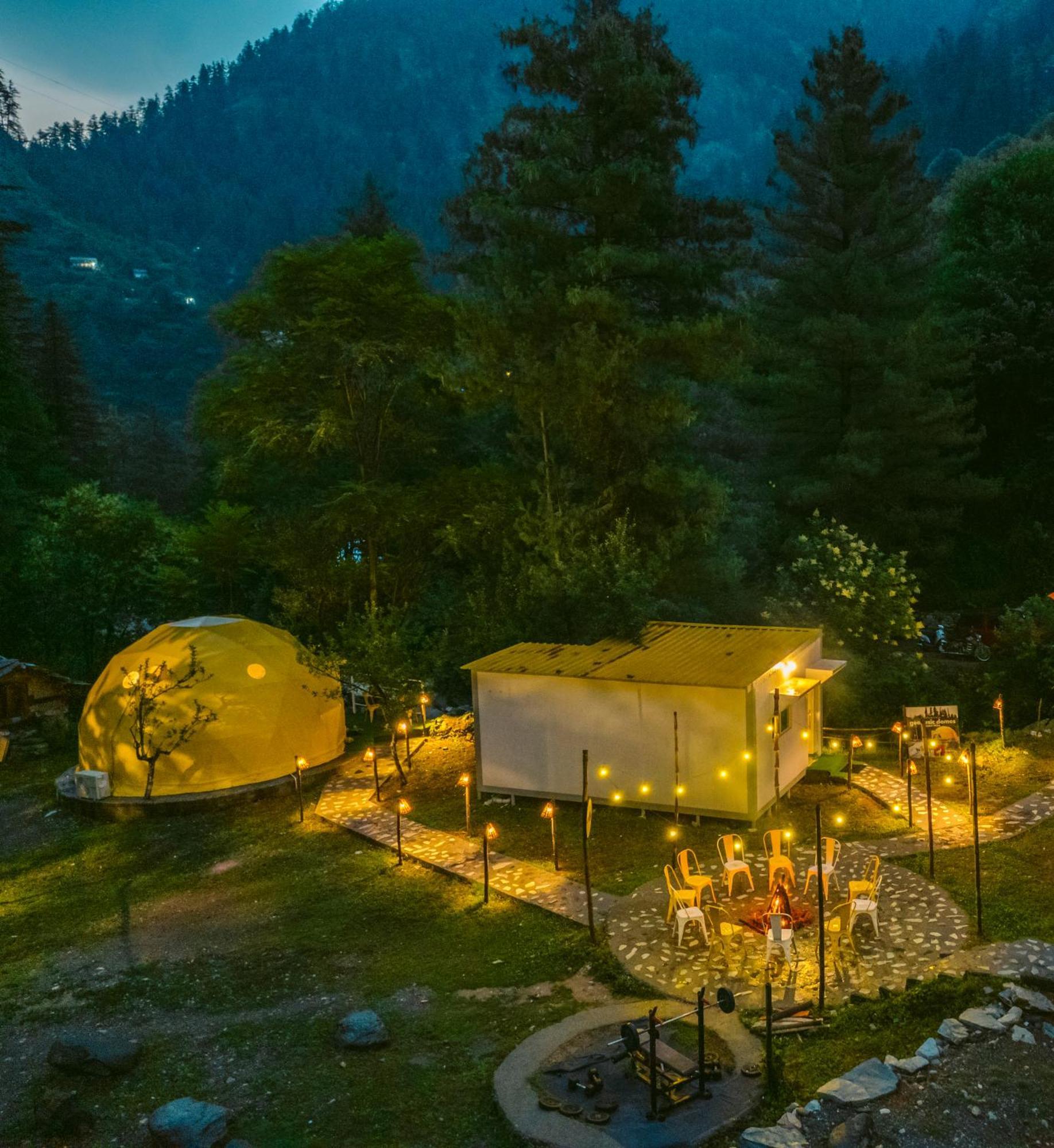 Whoopers Boutique Resort Jibhi Екстериор снимка
