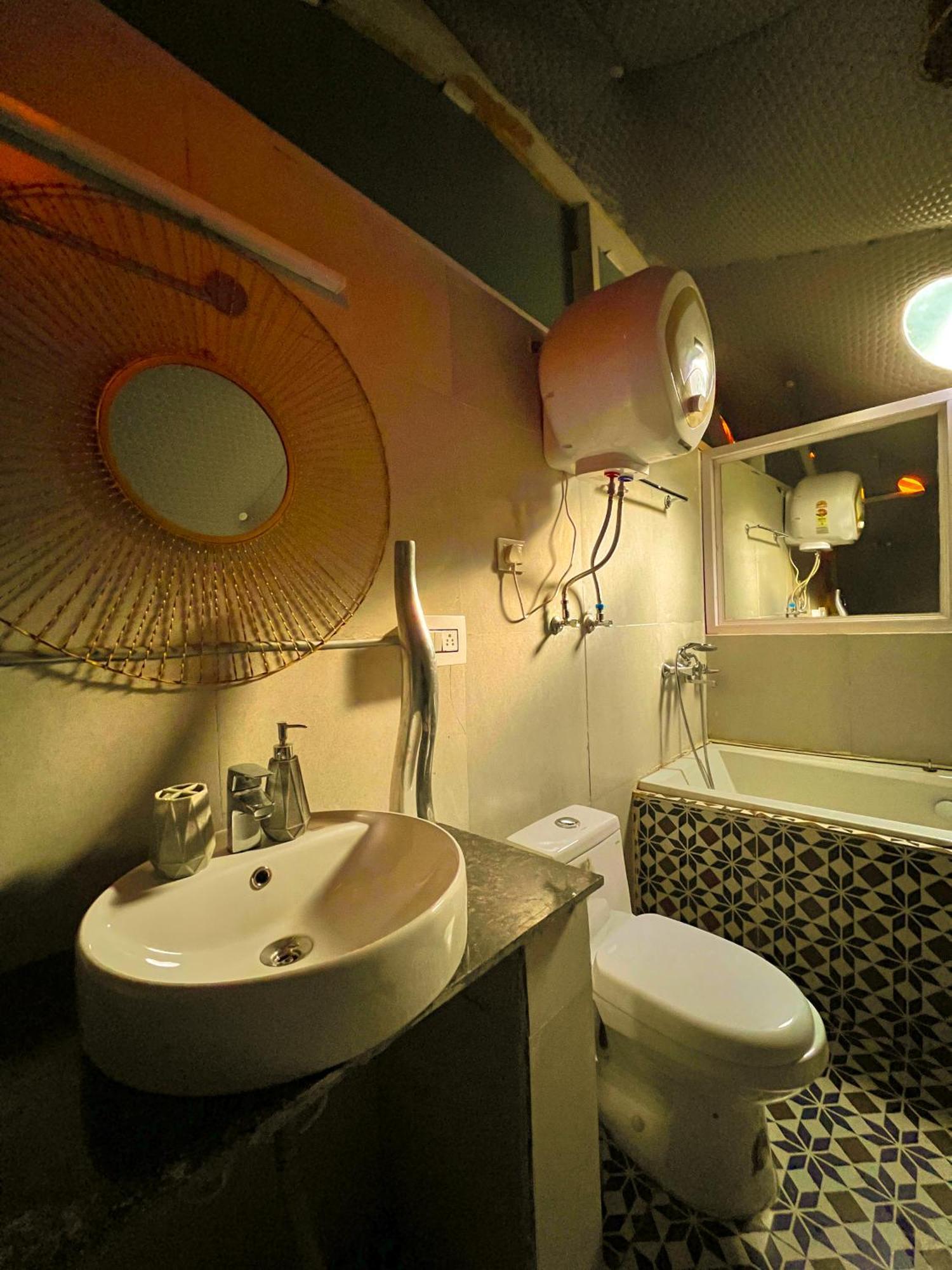Whoopers Boutique Resort Jibhi Екстериор снимка