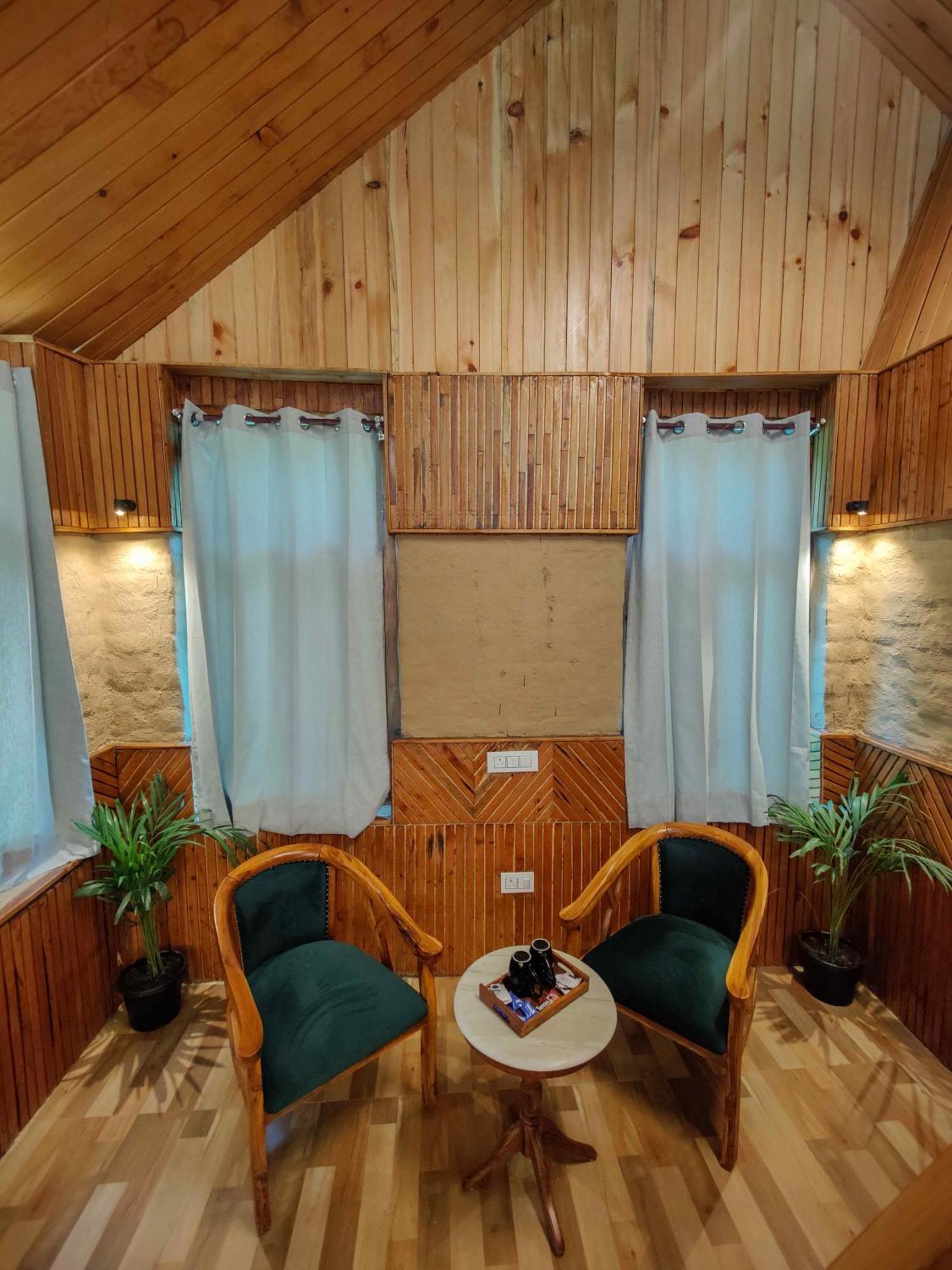 Whoopers Boutique Resort Jibhi Екстериор снимка